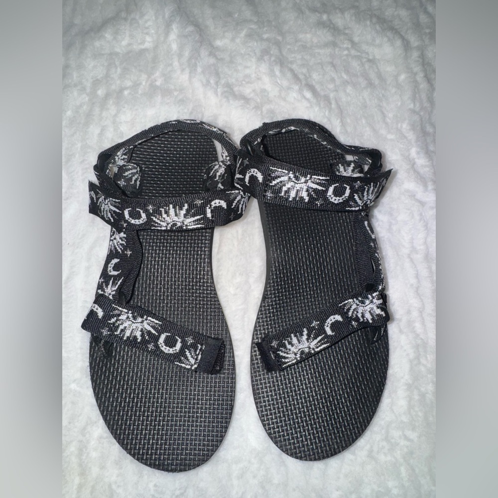 Teva Black and White Patterned Women's Sandals